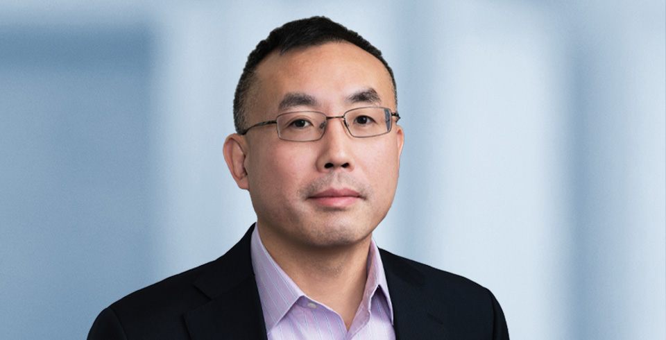 Portrait of Haipeng "Alex" Liang